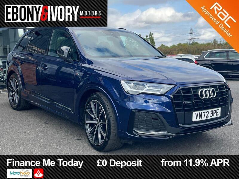 Audi Q7 view 7