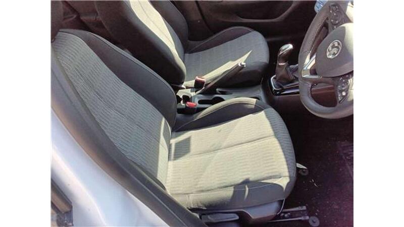 Vauxhall Corsa view 5