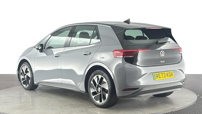 Volkswagen Id.3 view 6