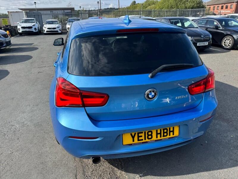 BMW 1 Series view 7