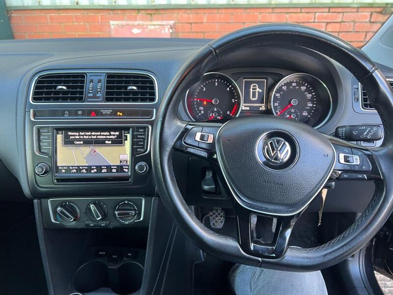 Volkswagen Polo view 19