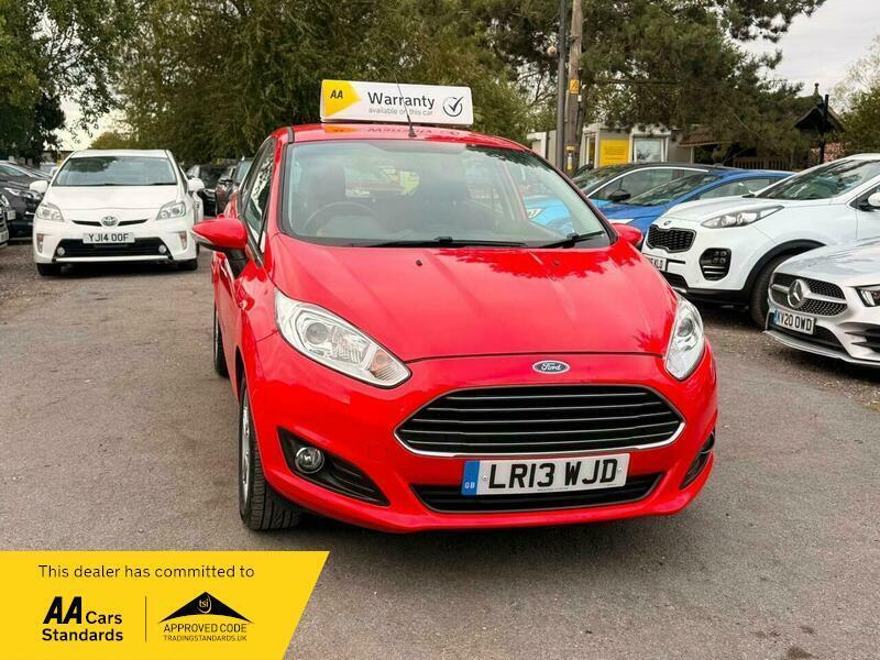 2013 Ford Fiesta 1.0 Zetec Euro 5 (s/s) 5dr photo 4