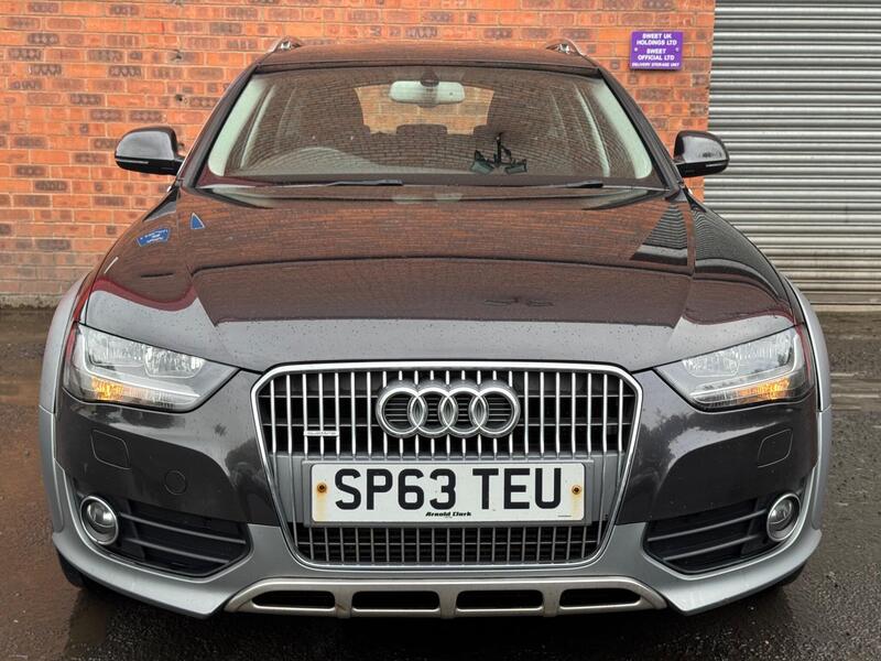 Audi A4 view 3