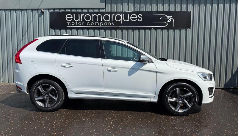 Volvo XC60 view 2