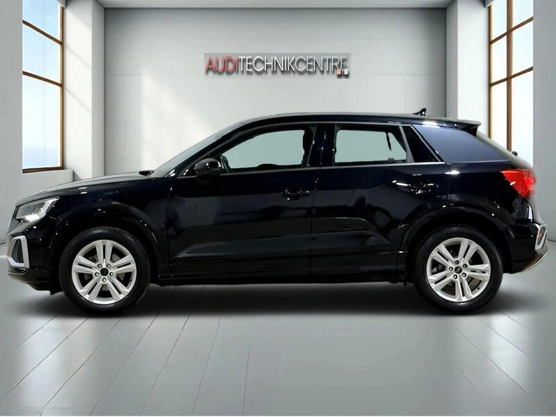 Audi Q2 view 2
