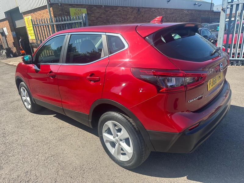Nissan Qashqai view 6