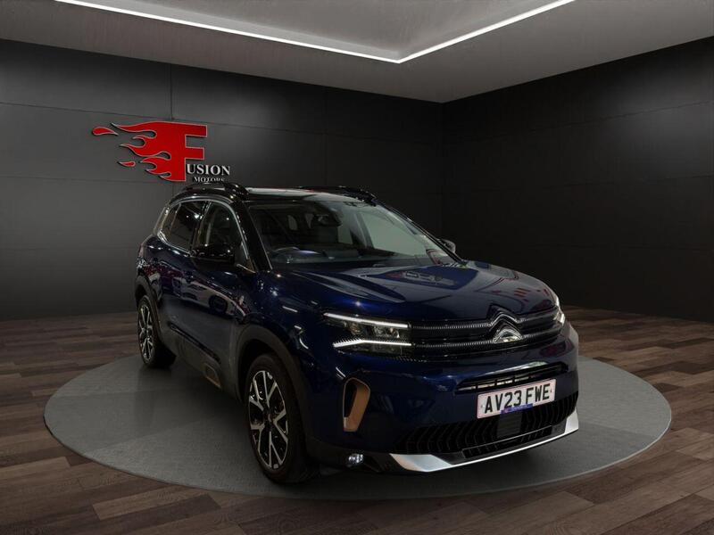 Citroen C5 Aircross view 3
