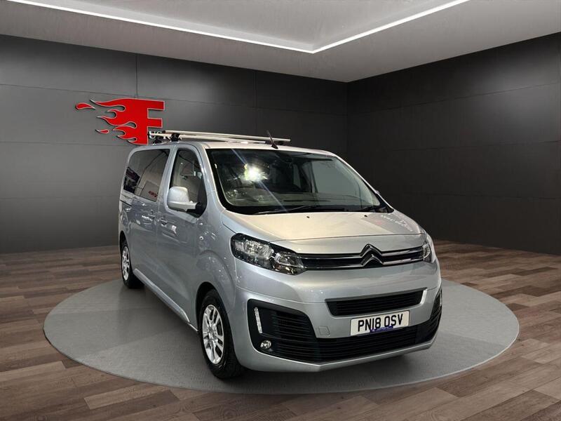 Citroen Spacetourer view 3