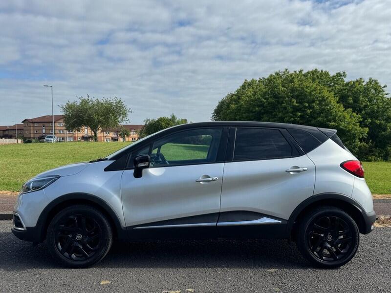 Renault Captur view 2