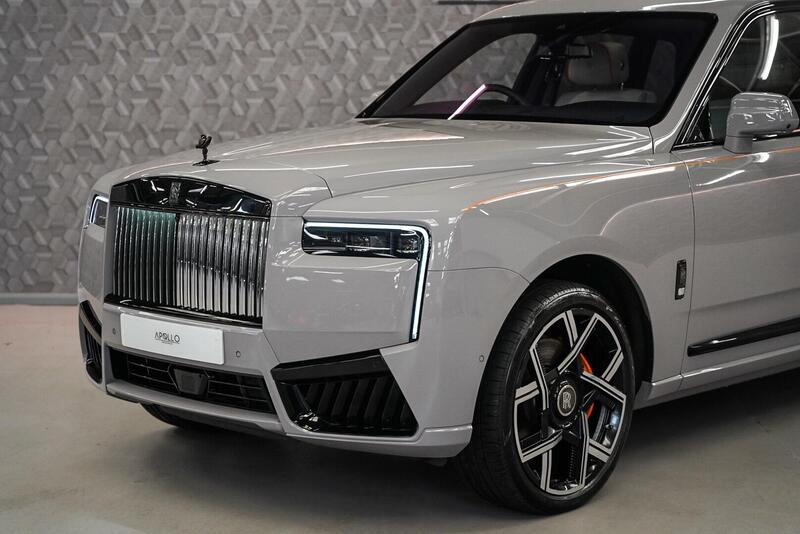 Rolls-Royce Cullinan view 5