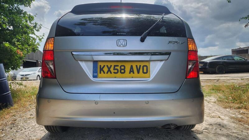 2008 Honda FR-V — photo 7