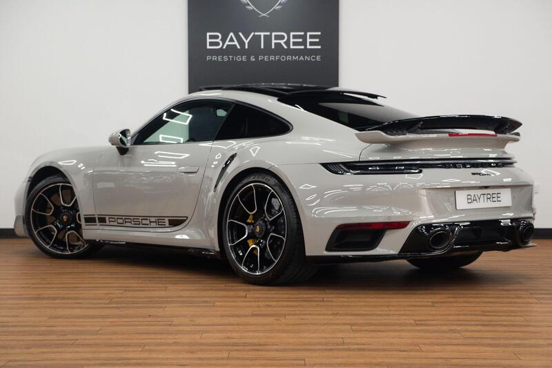 Porsche 911 view 2