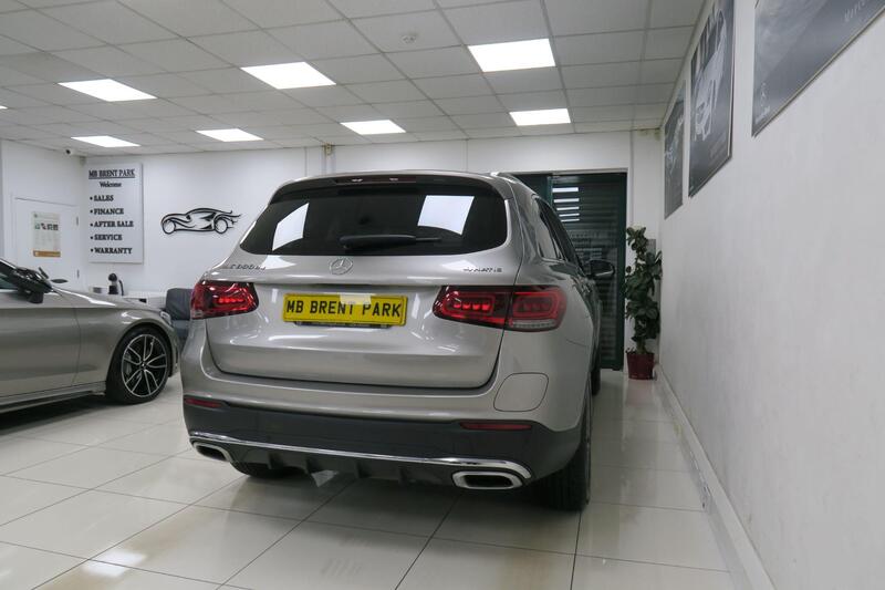 Mercedes-Benz Mercedes-Benz GLC view 6