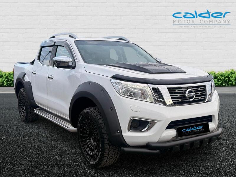 Nissan Navara view 3