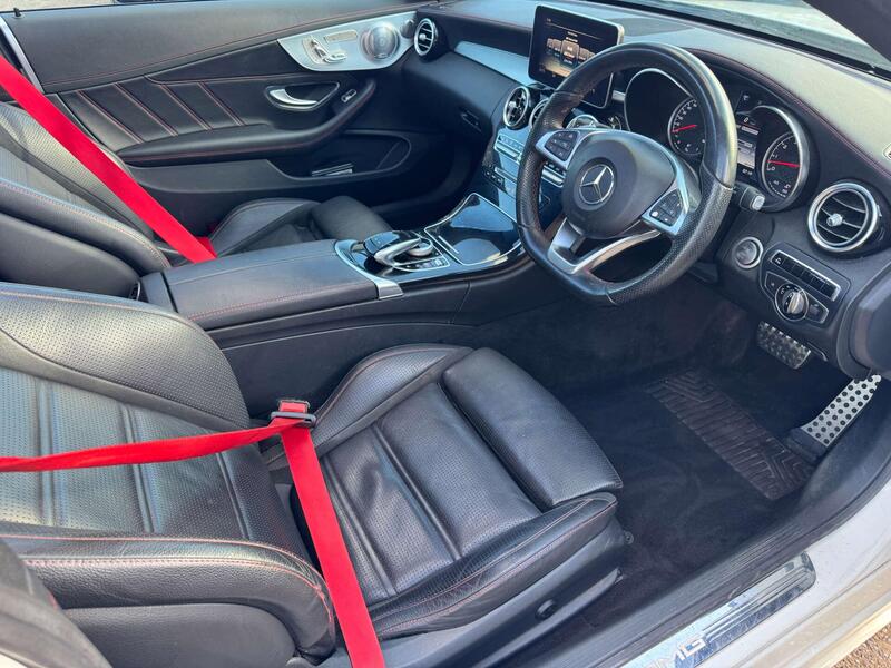 Mercedes-Benz C-Class view 6