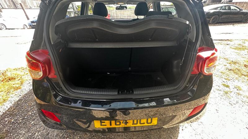 2015 Hyundai i10 — photo 22