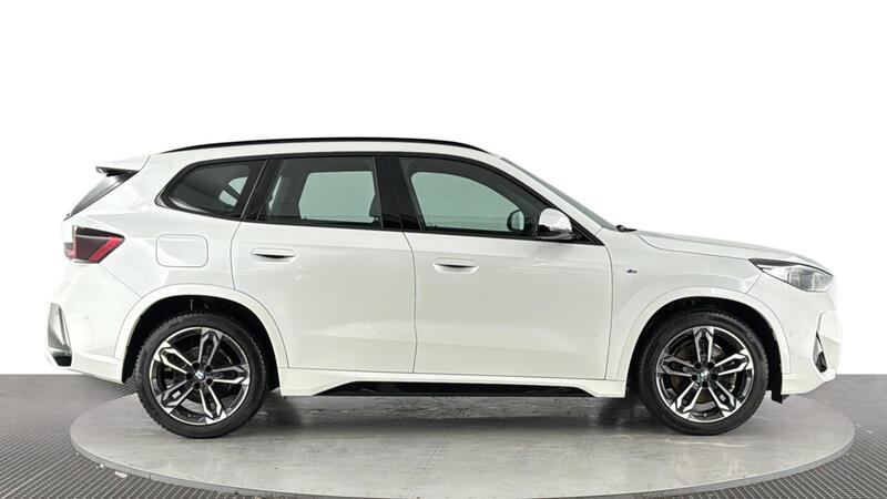 BMW X1 view 3