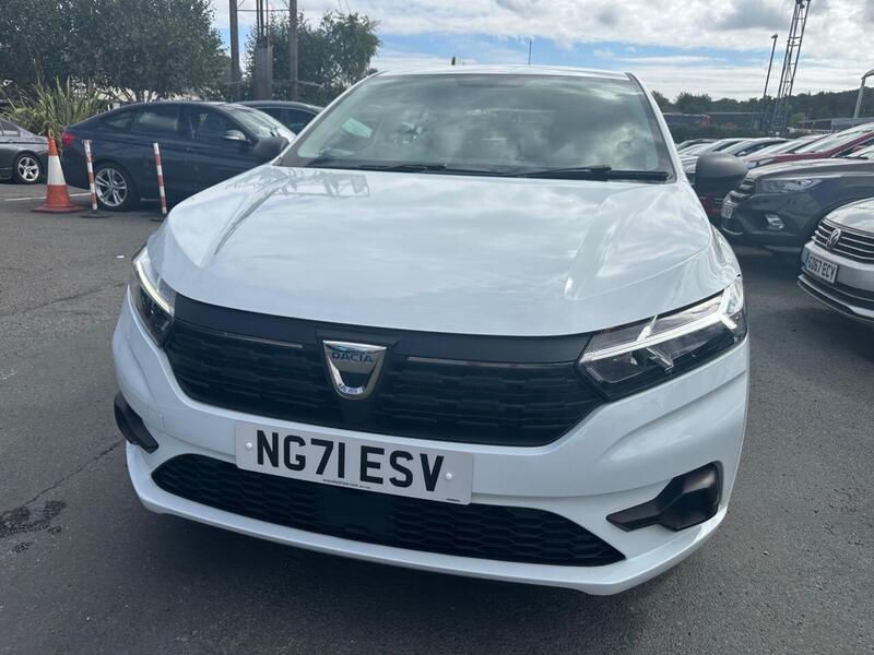 Dacia Sandero view 5