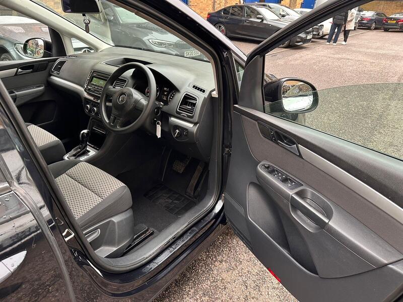 Volkswagen Sharan view 22
