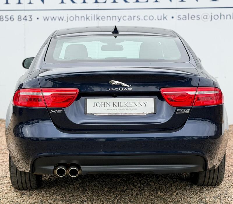 Jaguar Xe view 5
