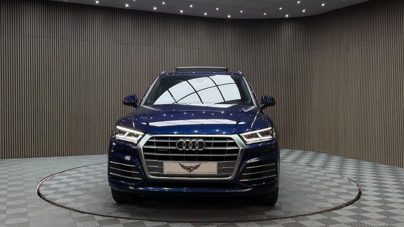 Audi Q5 view 4