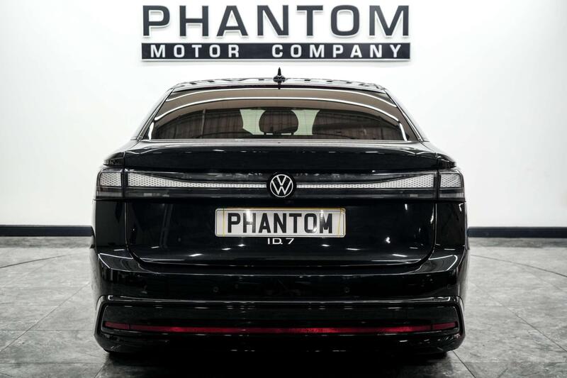 Volkswagen Id.7 view 4