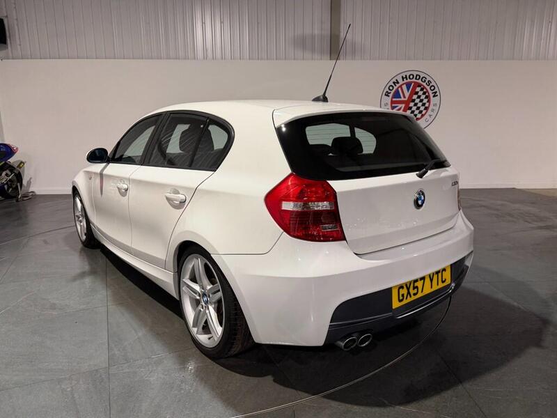 BMW 1 Series view 4