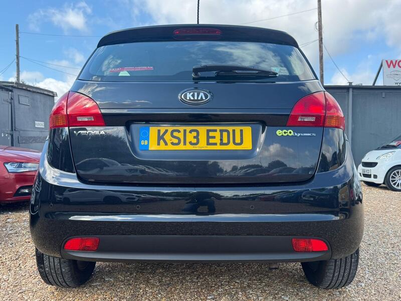 Kia Venga view 7