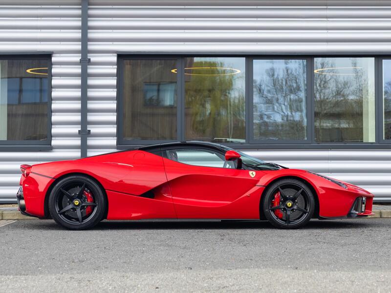 Ferrari Laferrari view 2