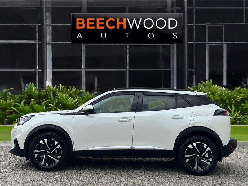 Peugeot 2008 view 6