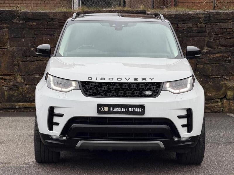 Land Rover Discovery view 2