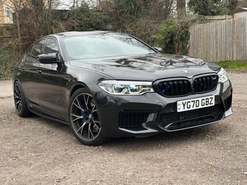 BMW M5 view 2