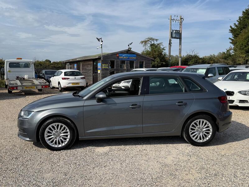 Audi A3 view 7