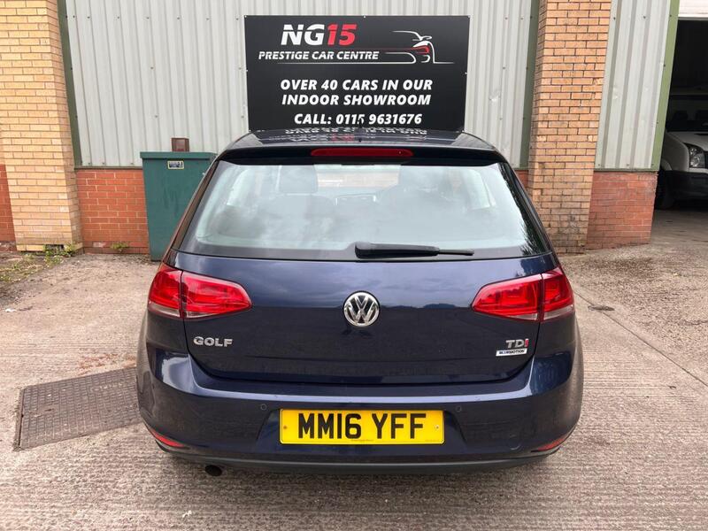 Volkswagen Golf view 7