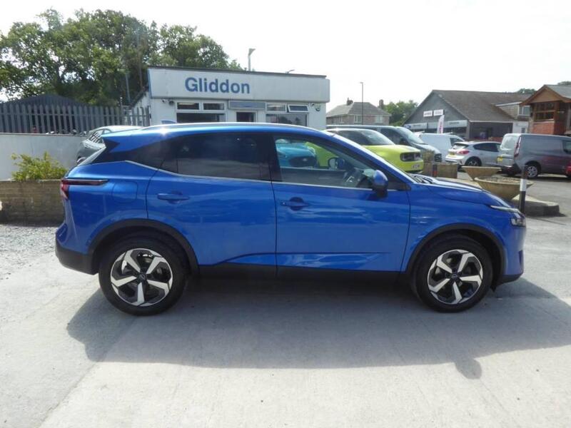 Nissan Qashqai view 2
