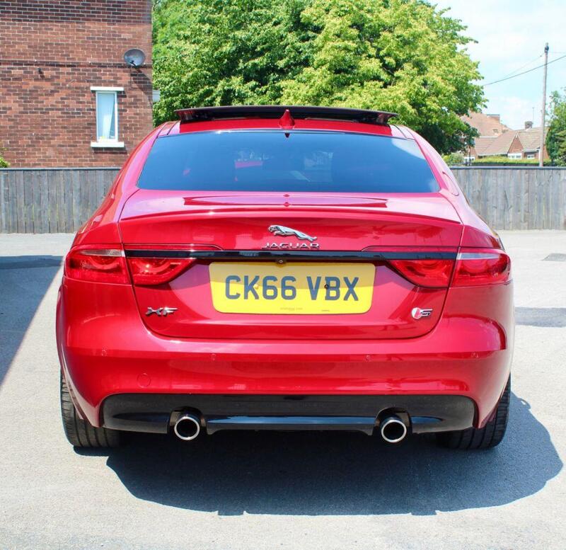 Jaguar XF view 6