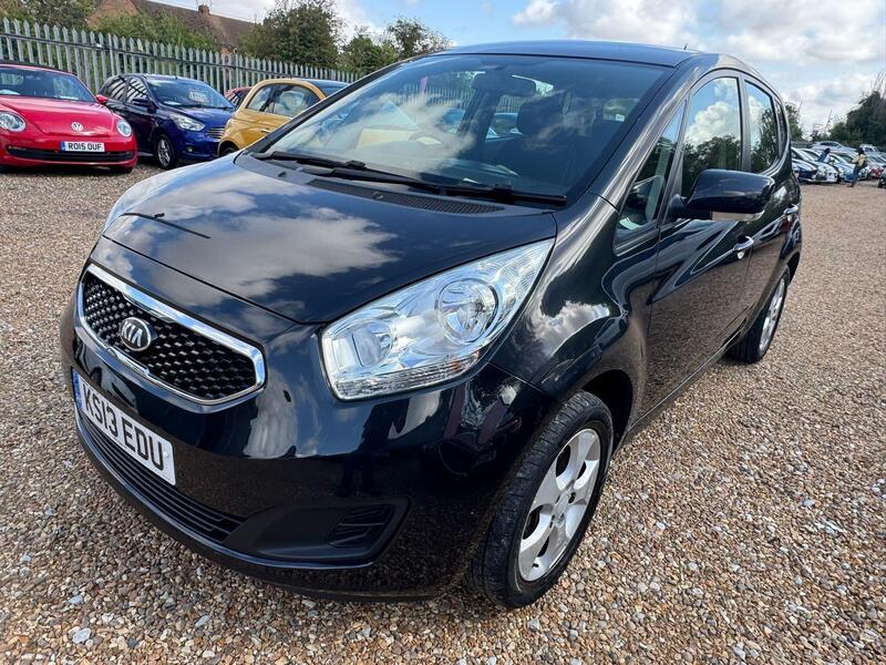 Kia Venga view 3
