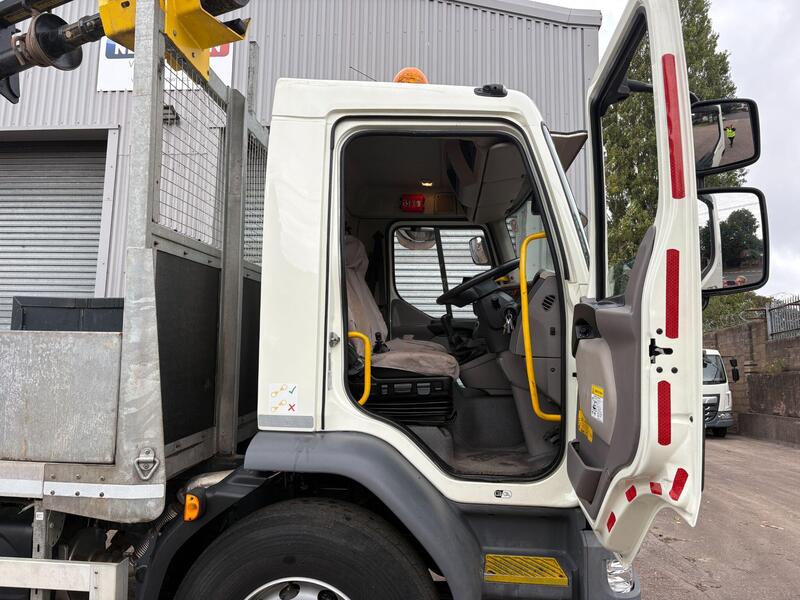 DAF LF 230