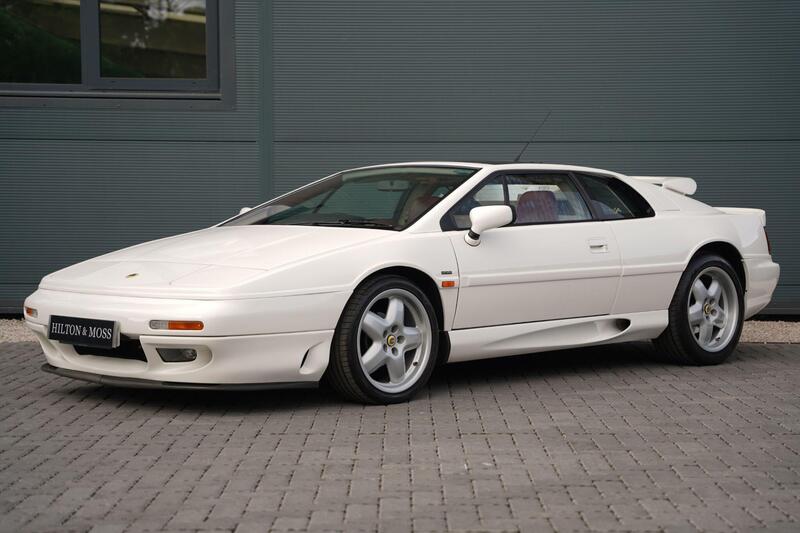 Lotus Esprit view 4