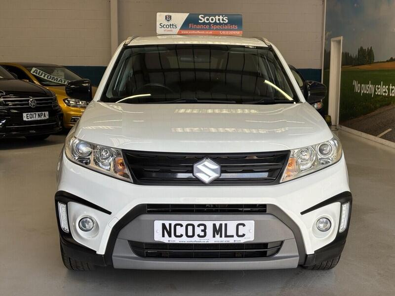 Suzuki Vitara view 2