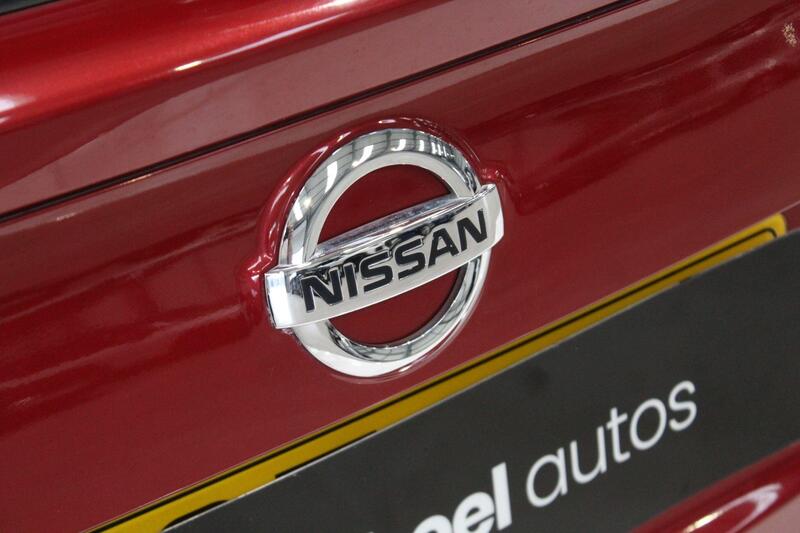 2017 Nissan Qashqai in Red — image 49 of 70