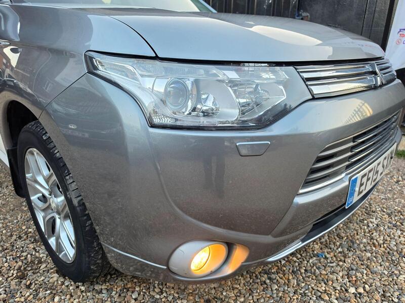 Mitsubishi Outlander 2.0h 12kWh GX4h CVT 4WD Euro 5 (s/s) 5dr thumbnail 10