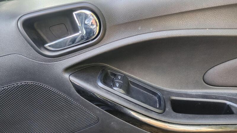 2016 Ford Ka+ — photo 38