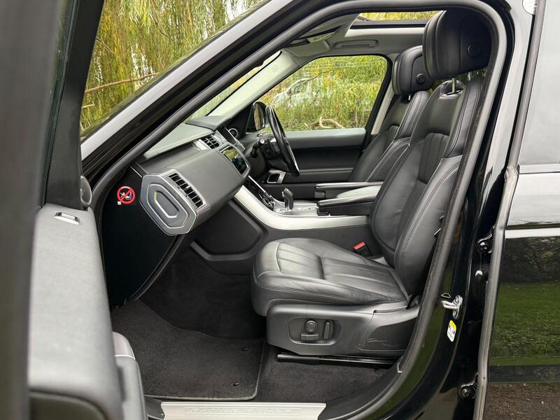 Land Rover Range Rover Sport view 39