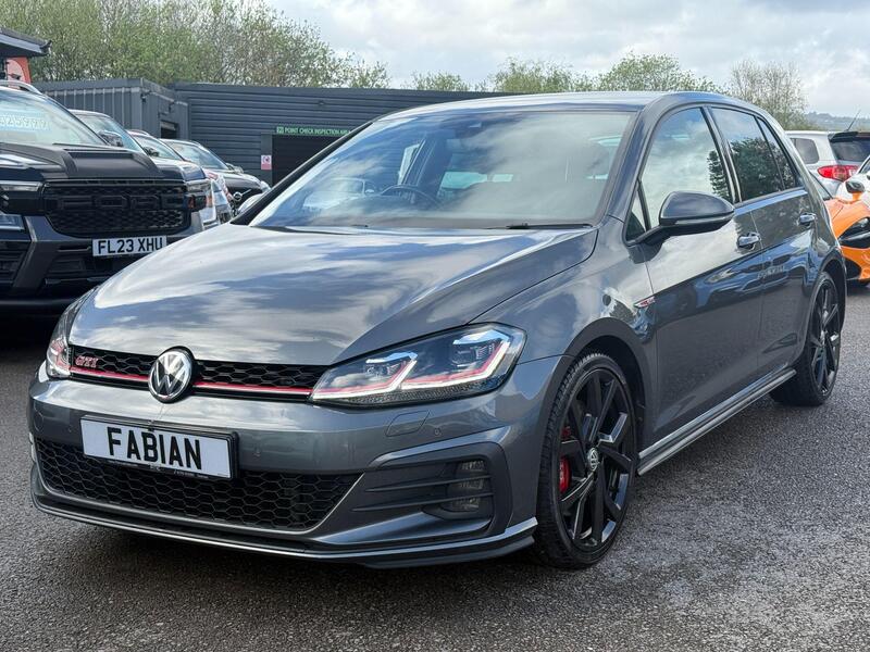 Volkswagen Golf view 2