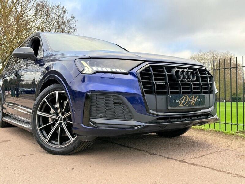Audi Audi Q7 view 5
