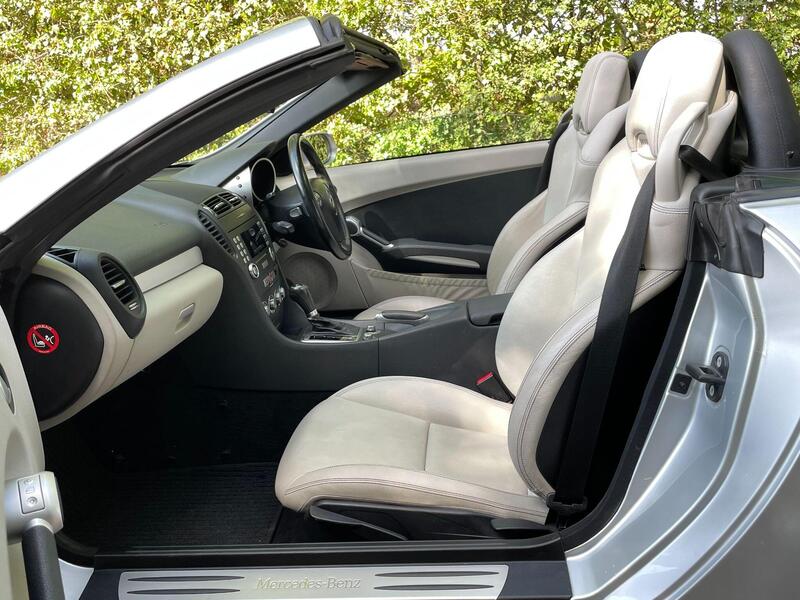 Mercedes-Benz SLK view 31