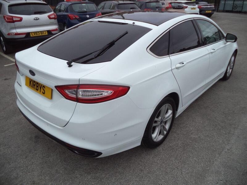 Ford Mondeo view 7