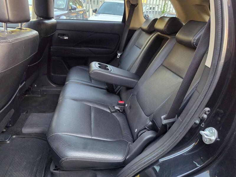 Mitsubishi Outlander 2.0h 12kWh GX4h CVT 4WD Euro 5 (s/s) 5dr thumbnail 23