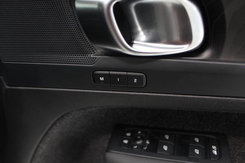 2023 Volvo XC40 in Silver — image 41 of 73